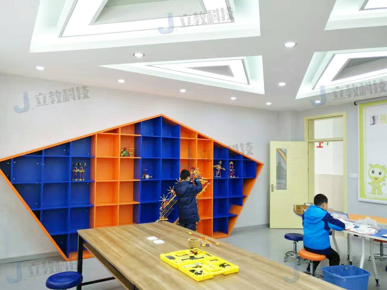学校案例