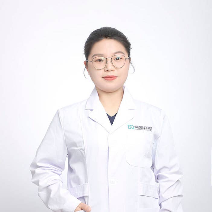 杨凡